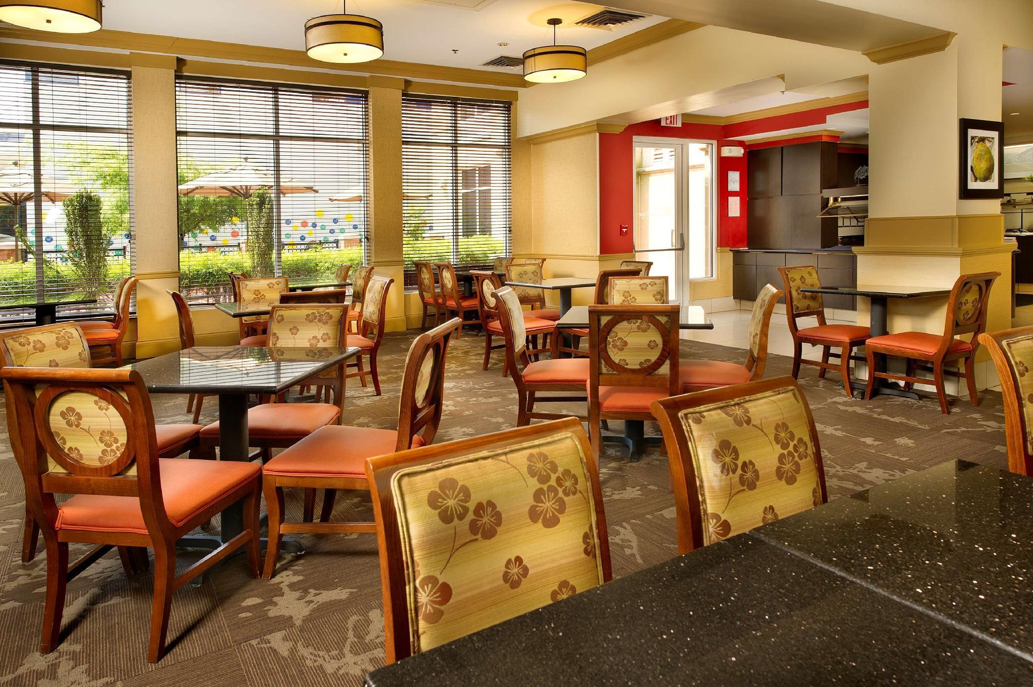 Hilton Garden Inn Chattanooga Downtown Restaurang bild
